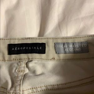 High waisted leggings.